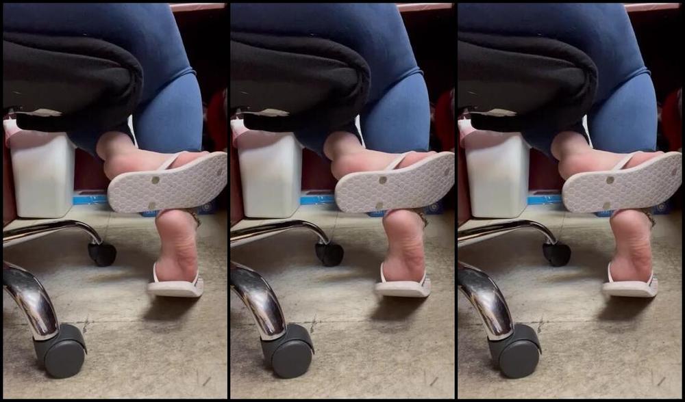 Fattyfeet420 Nicknamed Fattyfeet420 07 27 2023 Onlyfans Video Keeping Me On My Toes