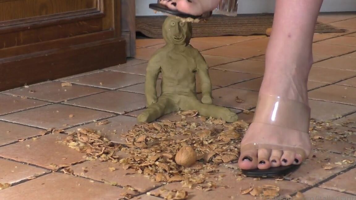 Italian Girlfriend Nicknamed Italiangirlfriend 07 25 2022 Onlyfans Video Leaked Italiangirlfriend 20439