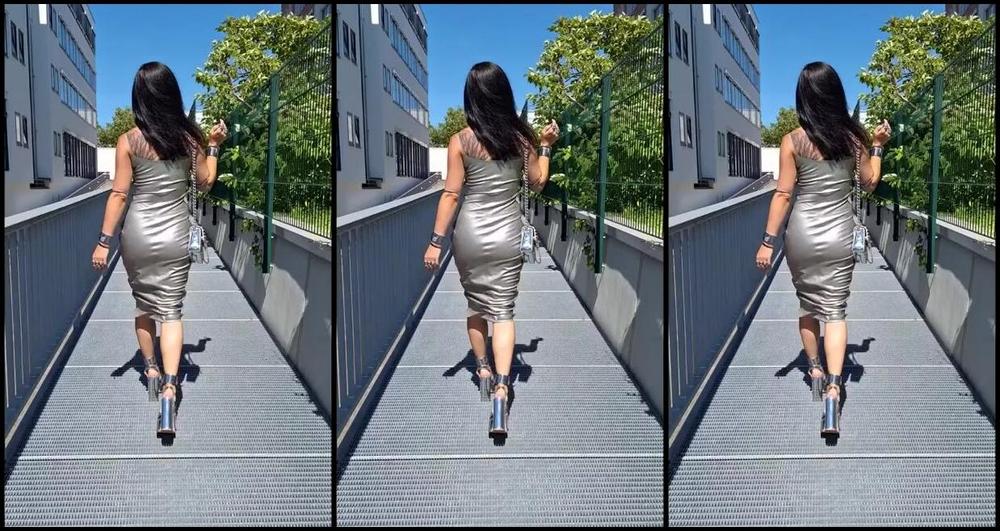 Sophie X Elodie Nicknamed Sophie X Elodie 02 04 2025 Onlyfans Video Draussen Unterwegs In Meinem Metallic Silbernen Latexkleid 5Zye