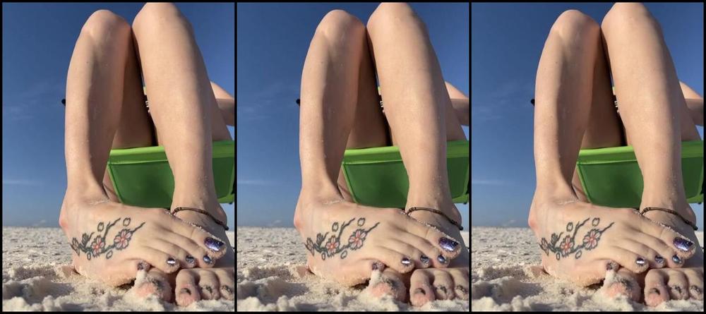 Alice Rose Nicknamed Alicerosequeenoftoes 04 13 2023 Onlyfans Video Hows The View Down There Hopefully You Dont Mind My Feet Being Sandy