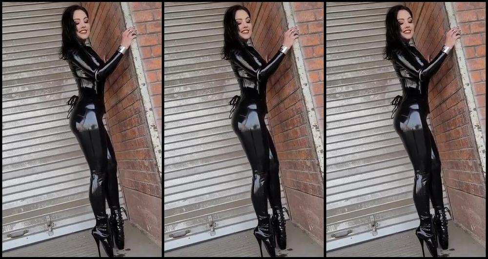 Sophie X Elodie Nicknamed Sophie X Elodie 07 31 2024 Onlyfans Video Im Latexcatsuit Korsett Und Ballett Stiefeln