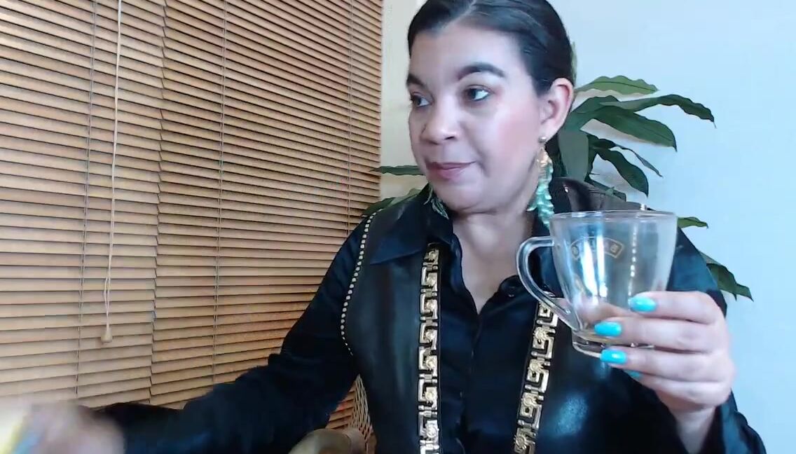 Reina Leather Nicknamed Reinaleather Onlyfans Video 9873