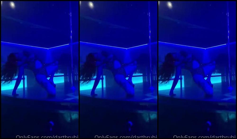 Rubie Hellia Nicknamed Rubiehellia Onlyfans Here S A Full Minute And Some Change Of Me Dancing And Heel Clacking My Little Heart