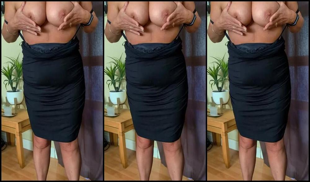 Mrs Sandie Nicknamed Mrssandie Onlyfans 07 09 2023 Retro 1960S Stockings To Go With My Mature Bush Xx