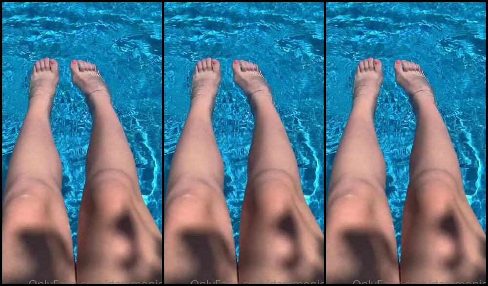 Goddess Daniella Nicknamed Danimonies 06 04 2020 Onlyfans Video Having Two Of My Friends Over To Lay Pool Side In Our Bikinis