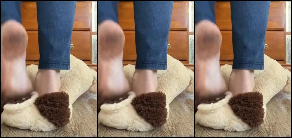 Findomfeetgirl Nicknamed Dirtyfeetgirl92 10 21 2021 Onlyfans Video Thank You Everyone Here My Page Is Growing Finally