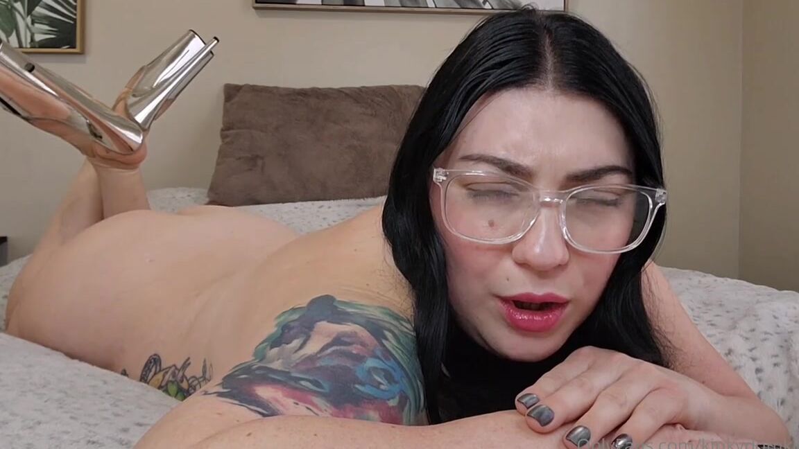 Giantessjulia Nicknamed Kinkydomkitty91 01 09 2025 Onlyfans Video How I Would Treat You As My Fart Slave