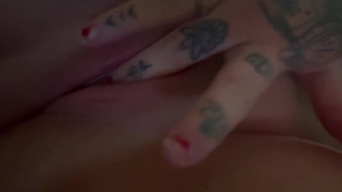 Holl Xlildevilxx Nicknamed Xlildevilxx 10 07 2024 Onlyfans Video Happy Moanday A408