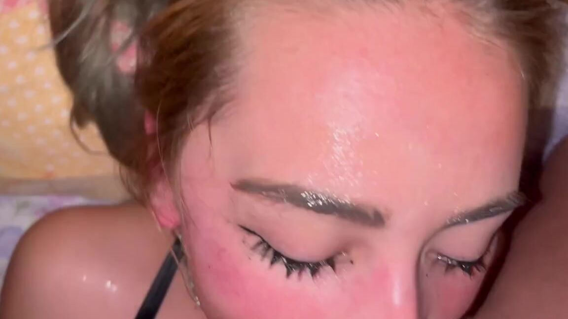 P0Rnellia Nicknamed P0Rnellia 10 31 2022 Onlyfans Video I Cum In Her Nose After Facefuck