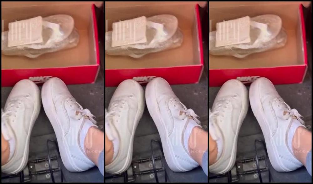 Fairy Queen Nicknamed Fairyqueen Feet 06 03 2024 Onlyfans Video Packing A Request From A Very Loyal And Special Submissive He Already Bought A Pair Of