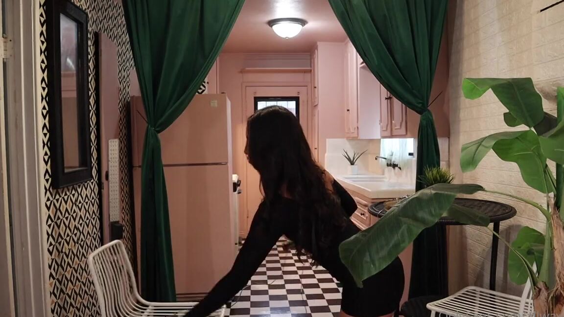 Winnievip Nicknamed Winniesworldd 02 25 2023 Onlyfans Video You Guys Voted For More Uncensored Vlogs So Heres Another Shooting 2 Looks With Eye Of Eros At