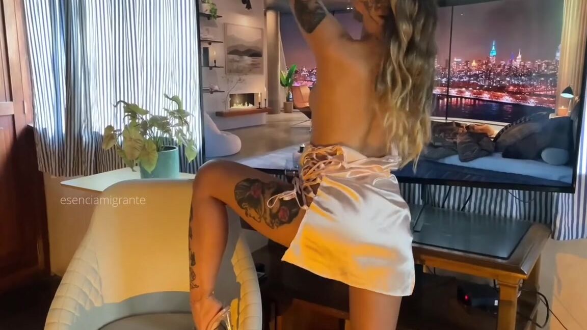 Esencia Migrante Nicknamed Esenciamigrante 09 17 2024 Onlyfans Video Mi Primera Vez Y Sera Contigo Esta Noche Tu Damita Te Tiene Una Sorpresa