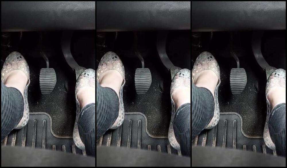 Tinyfairyfeet Nicknamed Tinyfairyfeet 05 12 2023 Onlyfans Video Pedal Pumping In Jelly Shoes