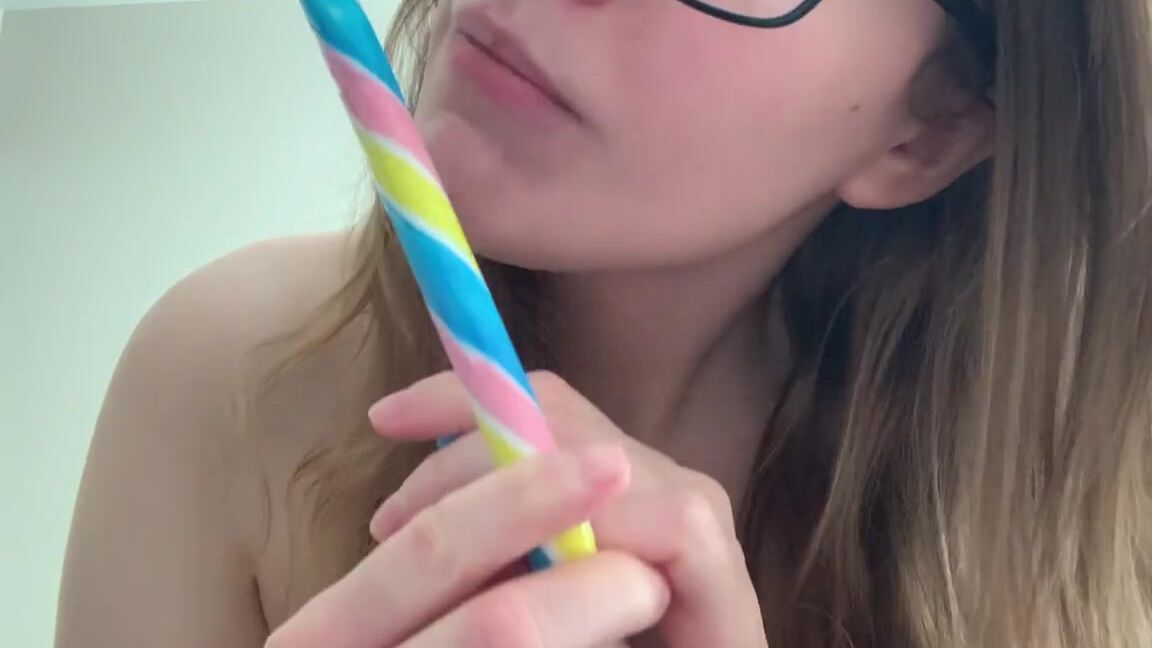 Jennaize Nicknamed Jennaize Onlyfans Candy Cane Lickingsucking A