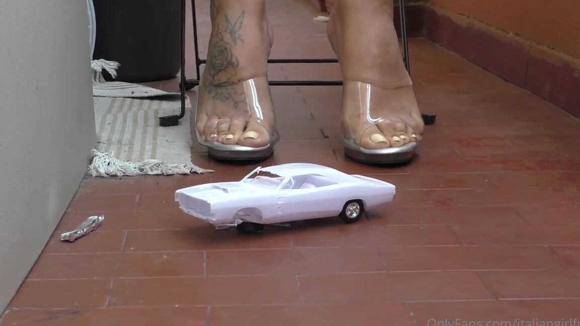 Italian Girlfriend Nicknamed Italiangirlfriend 07 13 2022 Onlyfans Video Enjoy It