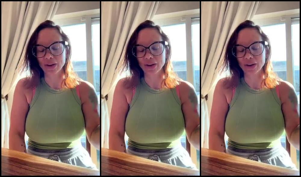 Brittany Elizabeth Nicknamed Thebrittanyxoxo 06 23 2025 Onlyfans Video Stream Started At 06232025 0255 Pm Live Video Non Nude Just Talking