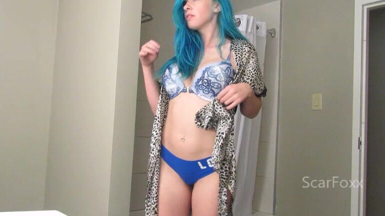 "SavannahxSiren" bigboobs, striptease, teens18plus Teasing you in my hotel manyvids