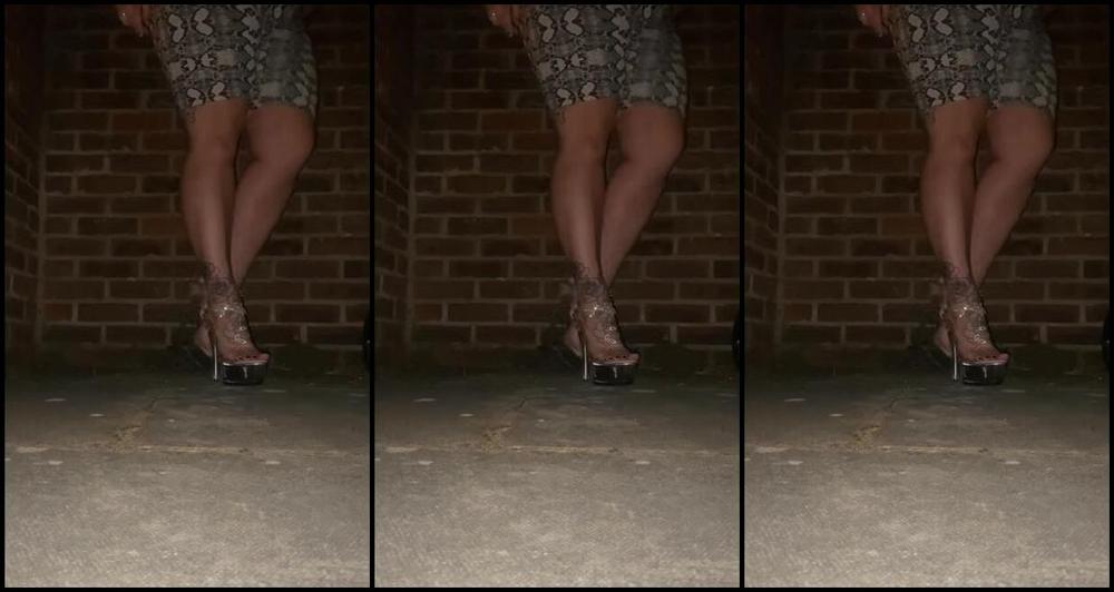 Bunnythefootmodel Nicknamed Bunnythefootmodel 08 16 2022 Onlyfans Video Clear Perplex Stripper Heels And Black Nail Varnish