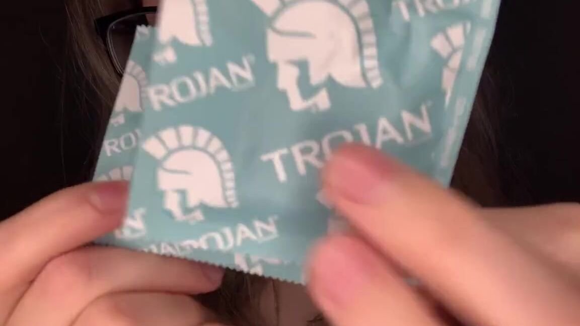 Jennaize Nicknamed Jennaize Onlyfans Helping You Put A Condom On Roleplay