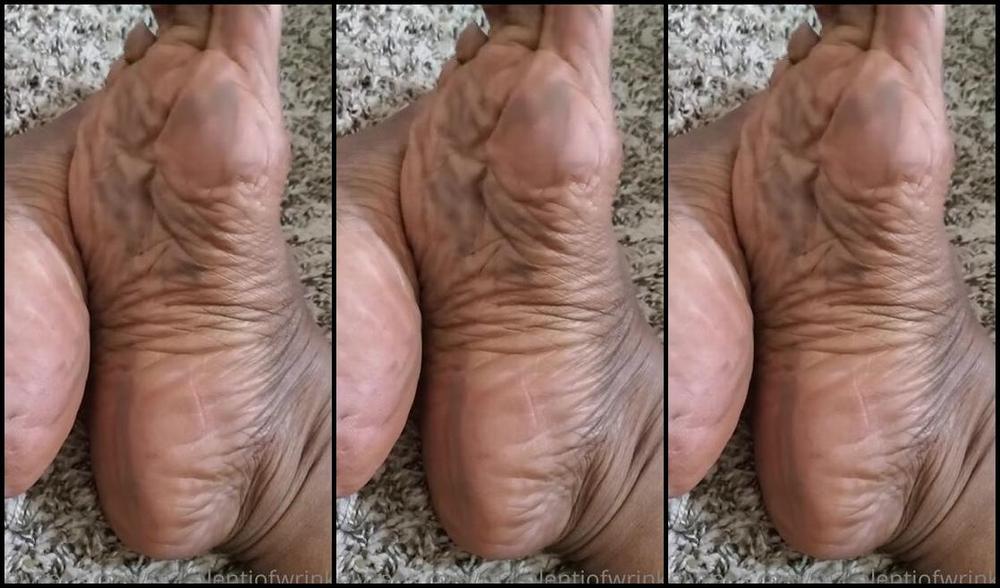 Alexia Cortland Nicknamed Mz Plentiofwrinkles 10 16 2020 Onlyfans Video Check Out My Dirty Little Soles