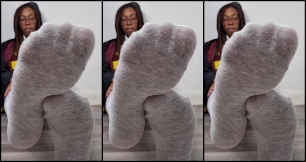 Ceceprincesstoes Nicknamed Cecesprincesstoes 08 11 2022 Onlyfans Video Your In The Halls Of The College For Wizards And Witches And One Of Your Bratty