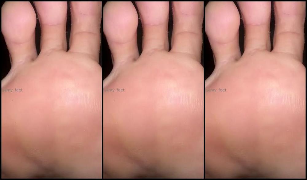 Goddess Rosie Nicknamed Luvmy Feet 01 08 2025 Onlyfans Video Lunch Is Ready