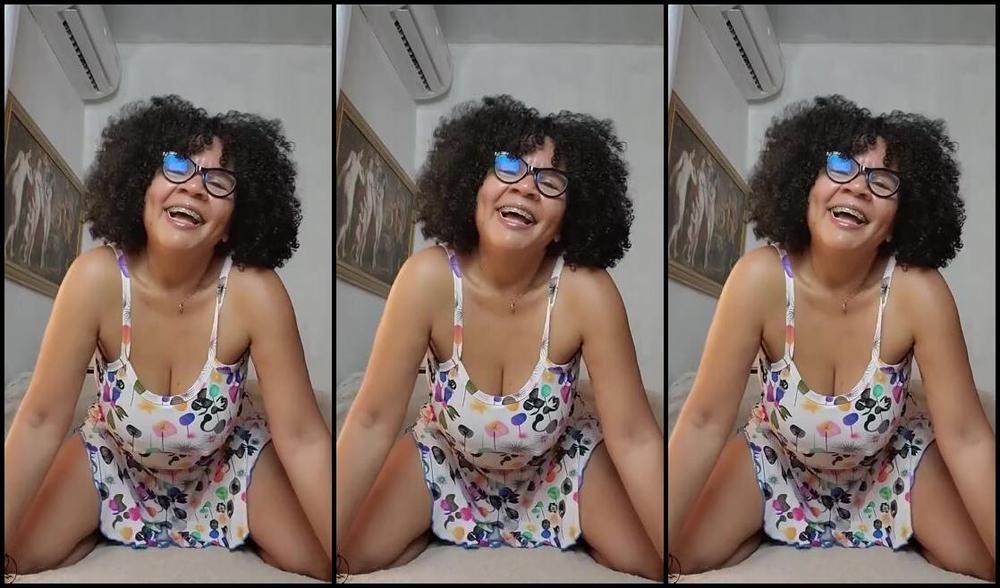 Meryann Nicknamed Solesqueenrd 02 28 2025 Onlyfans Video Weekend Mood Dancing The Dominican Typical Music Merengue