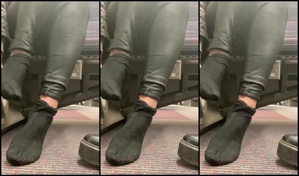 Bunnythefootmodel Nicknamed Bunnythefootmodel 04 30 2021 Onlyfans Video Leaked Bunnythefootmodel 38684