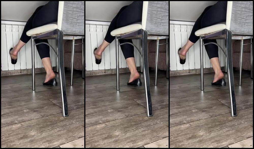 Anastasiia Sexy Feet1 Nicknamed Queen Sexy Feet1 08 01 2024 Onlyfans Video Shoe Play After A Working Day