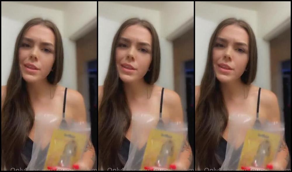 Punchy Mama Nicknamed Punchymama 05 23 2023 Onlyfans Video A Little Look Into My Goofy Life I Wanted To Add A Little Pizzazz Without Doing