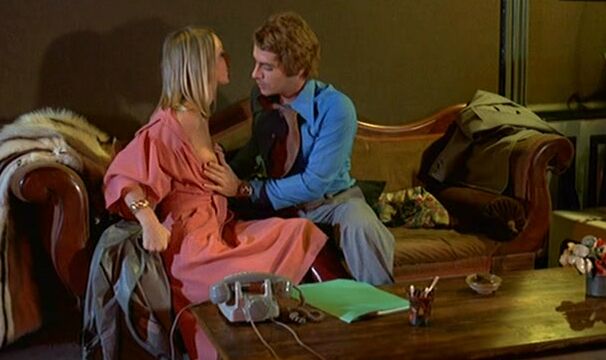 Feature Les Plaisirs fous Alpha France