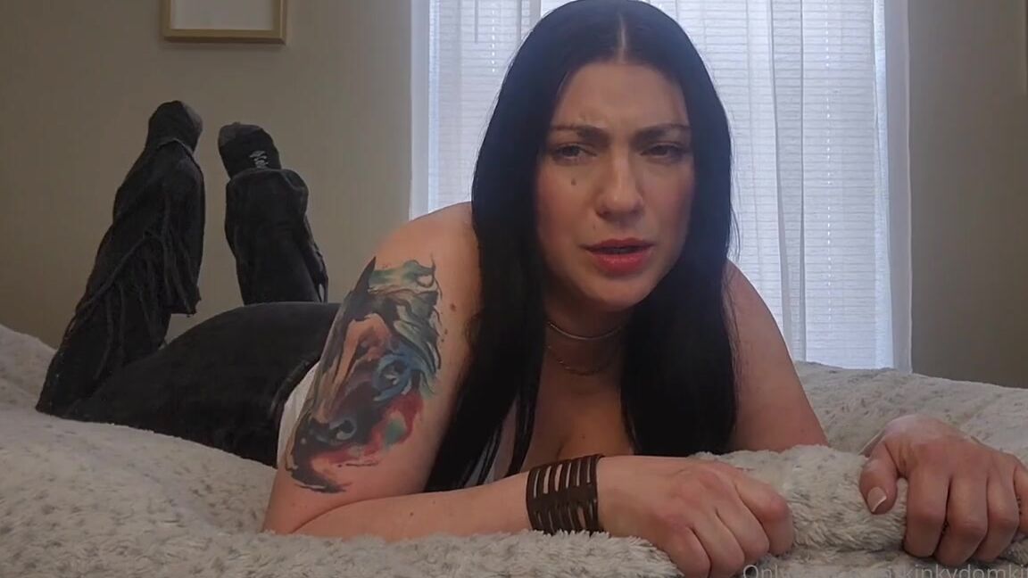 Giantessjulia Nicknamed Kinkydomkitty91 03 28 2025 Onlyfans Video Non Giantess Mukbang Aftermath Fart Compilation