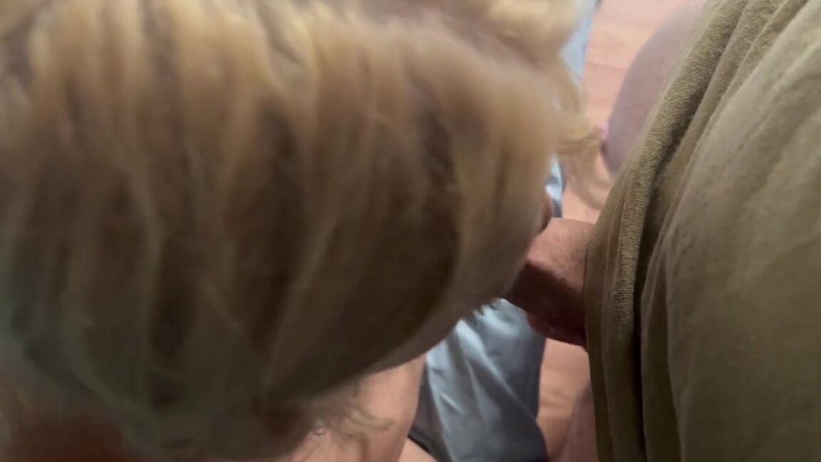 Kikiredmoon Nicknamed Kikiredmoon 09 20 2023 Onlyfans Video Watch Me Give Sloppy Blow Job