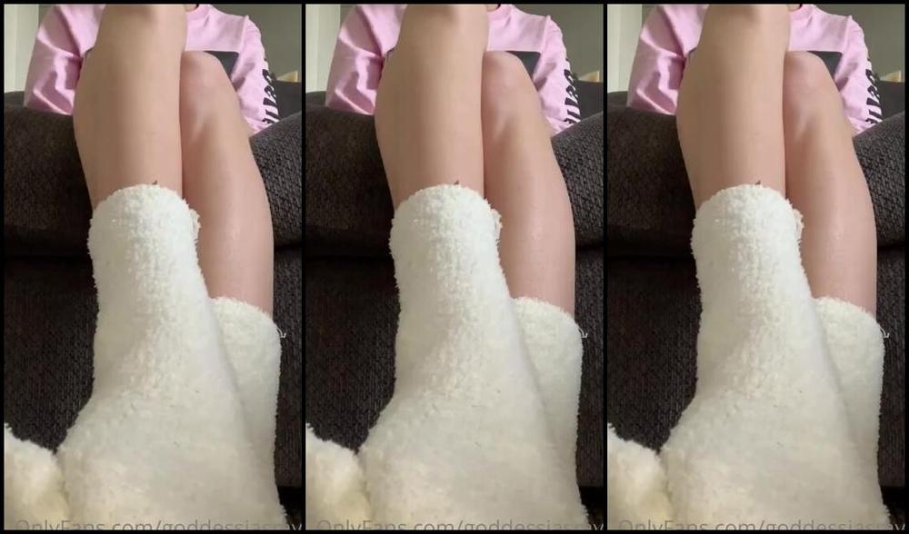 Princess Kitty Nicknamed Payprincesskitty 12 17 2020 Onlyfans Video For My Foot Freaks