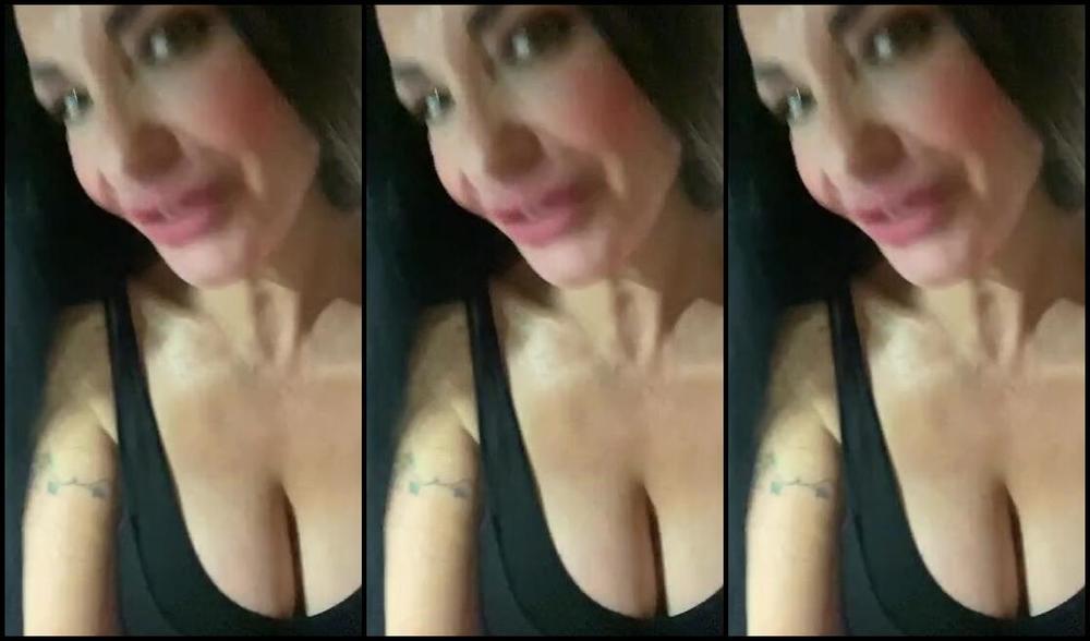 Miss Lara Perfect Nicknamed Misslaraperfect Onlyfans 11 01 2023 Good Morning You Lovely Lot