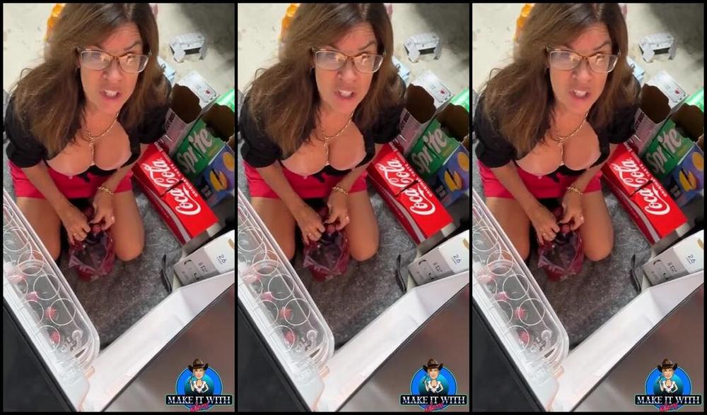Themaryburke Nicknamed Themaryburke 11 29 2024 Onlyfans Video Filling The Drink Fridge