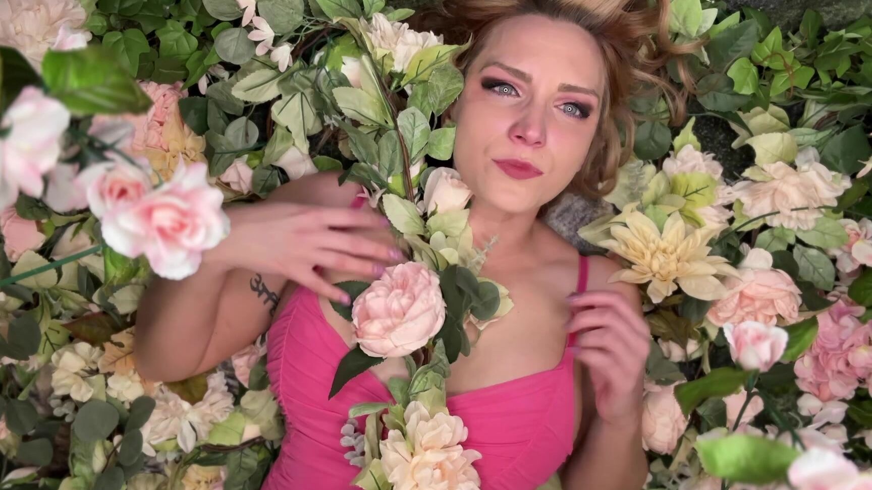 "SneezeGoddess" blonde, fetish, florist, mucophilia, redhead, sfw, sneezegoddess, sneezing Sneezing in a Bed of Flowers manyvids
