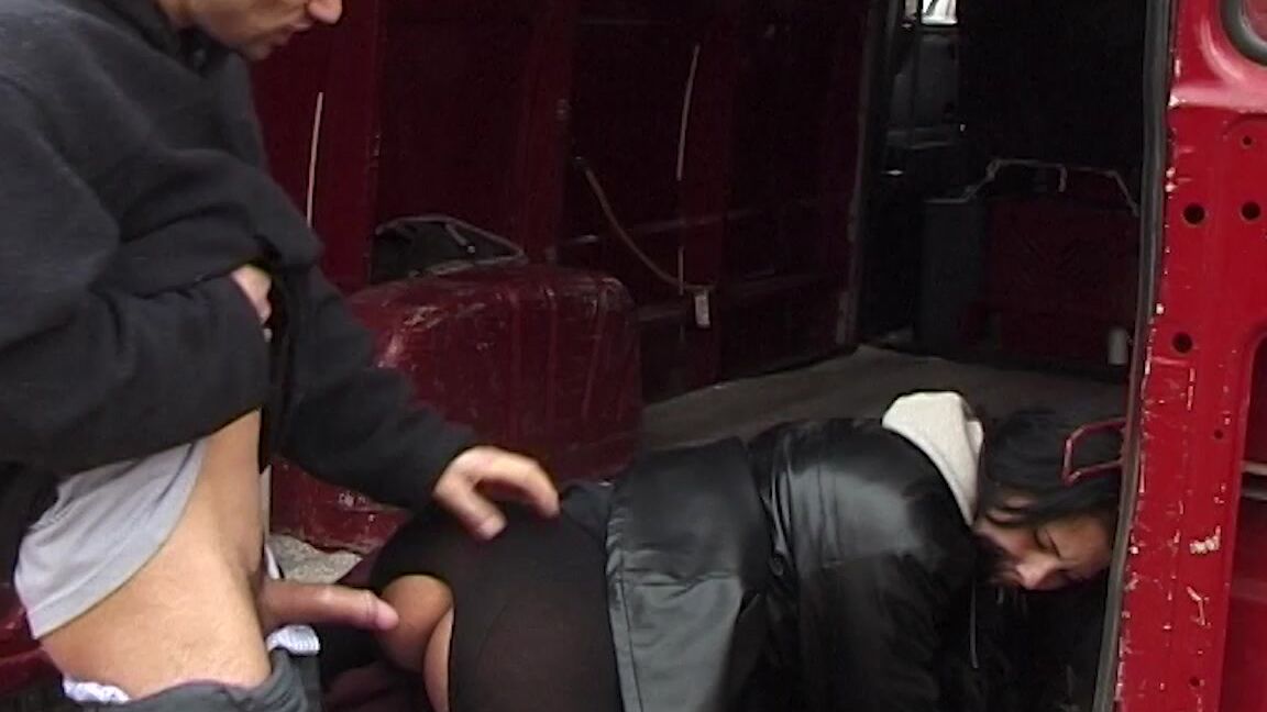 german couple fucking on public street March 03, 2019 Manyvids