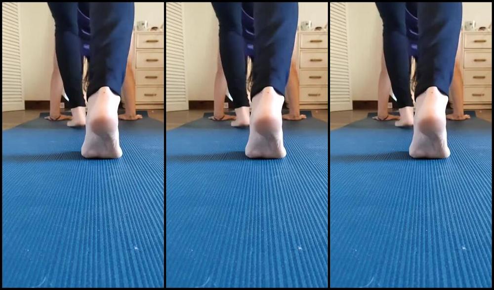 Miss Tess Nicknamed Lightmisstess 11 20 2024 Onlyfans Video Its Yoga Time And My Soles Know It