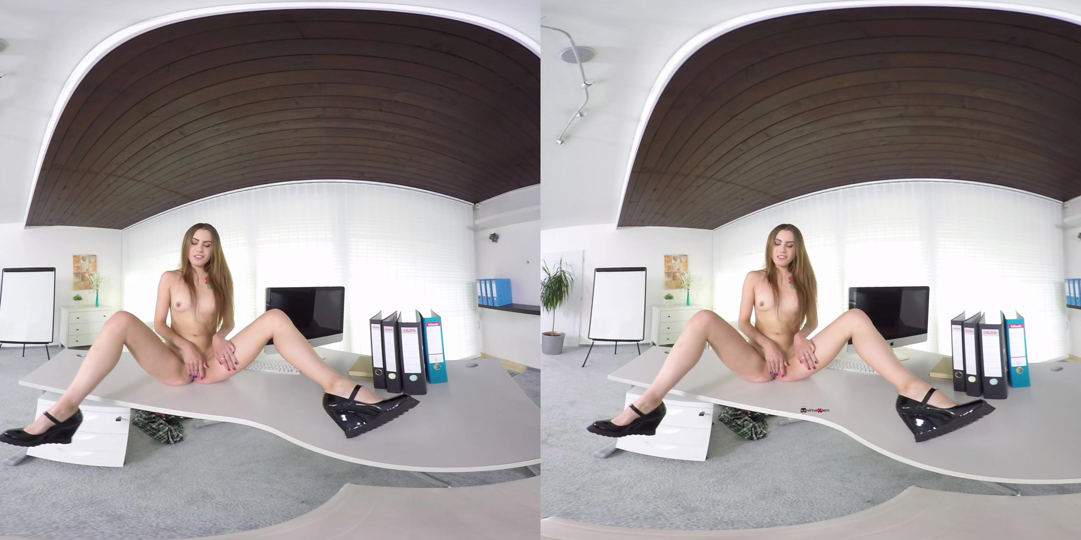 young schoolgirl masturabting April 01, 2021 Manyvids