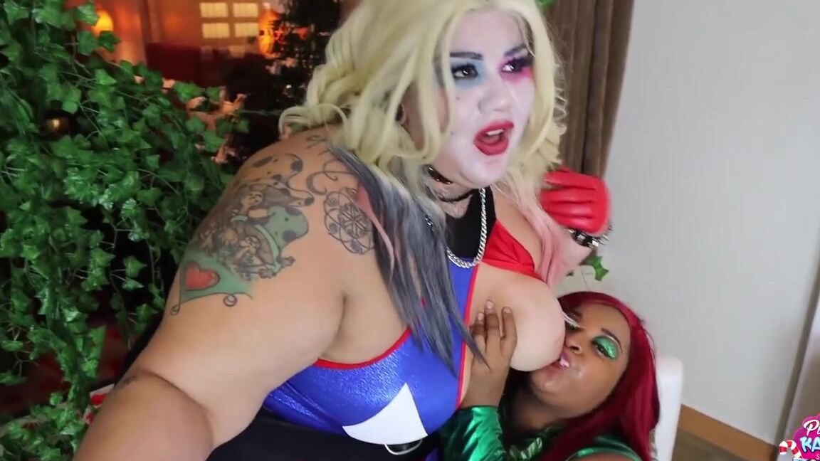 Pink Kandi Nicknamed Pinkkandishoppe 12 31 2021 Onlyfans Video Pink Kandi Is Poison Ivy