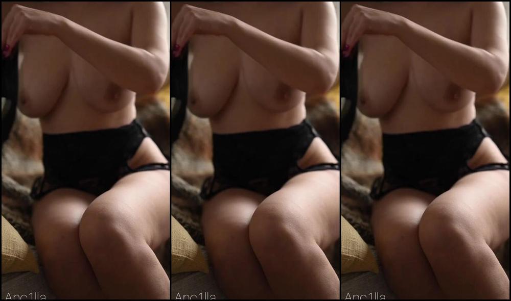 Anc1Lla Nicknamed Anc1Lla 02 18 2024 Onlyfans Video Wishing You A Sunday Funday