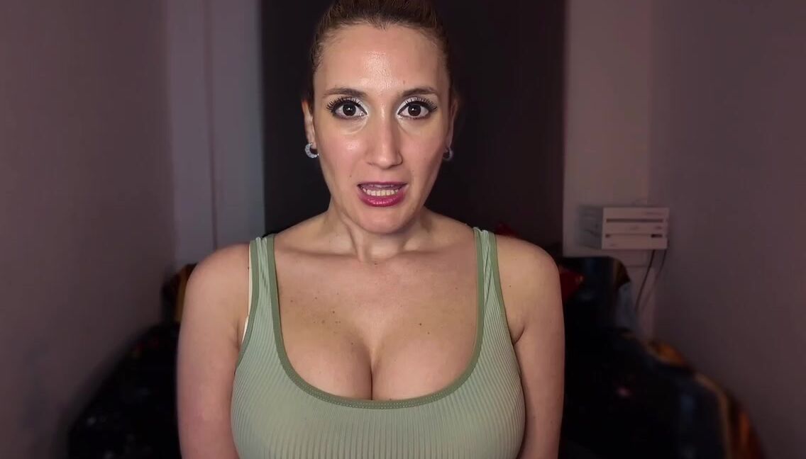 Yasmin Ramos Nicknamed Yasminramos Onlyfans Yasmin 365 Episodio 82 El Mejor Sexshop Que He Visto