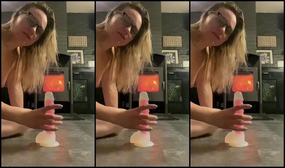 Qosgirlnorwayvip Nicknamed Qosgirlnorway 02 28 2023 Onlyfans Video Tok Dildoen Foran Peisen I Dag Took The Dildo In Front Of The Fireplace Today 1Va