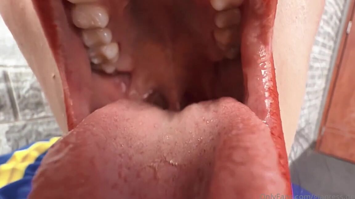 Giantess Vore Debora Nicknamed Giantess Debora 09 28 2025 Onlyfans Video Be My Tiny Food Little Gamer Guy Only 10 For 16Min Longthanks For Support My