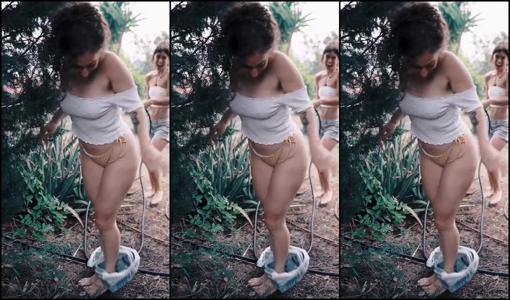 Julia Roca Nicknamed Juliarocax 05 22 2025 Onlyfans Video Disfrute Mucho Con Nueva Amiga Sofilaonex Si Quieres Ver La Mejor Parte Te La Env O I