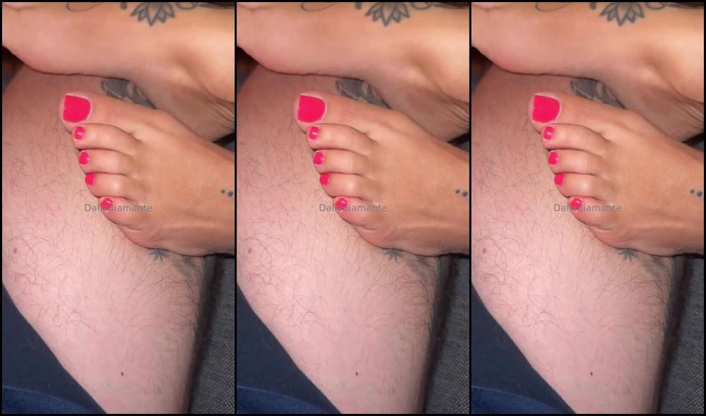 Ddiamondpriv Nicknamed Ddiamondvip 09 12 2025 Onlyfans Video Mentre Sta Guardando Un Film Io Lo Distraggo