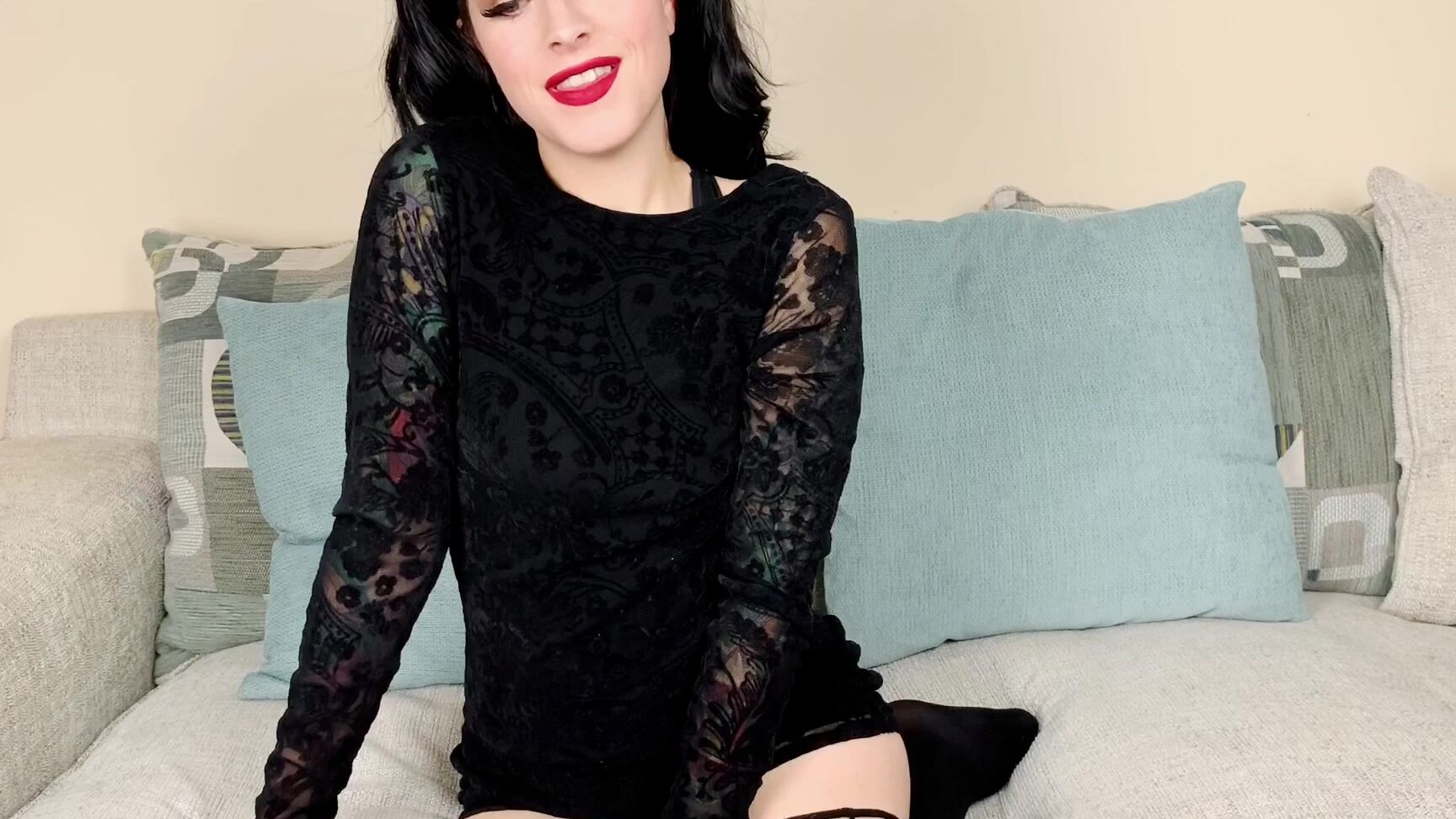 "Molly Darling" accent, cheating wife, cuckolding, sfw, stocking, stories Cheating girlfriend cucks you manyvids