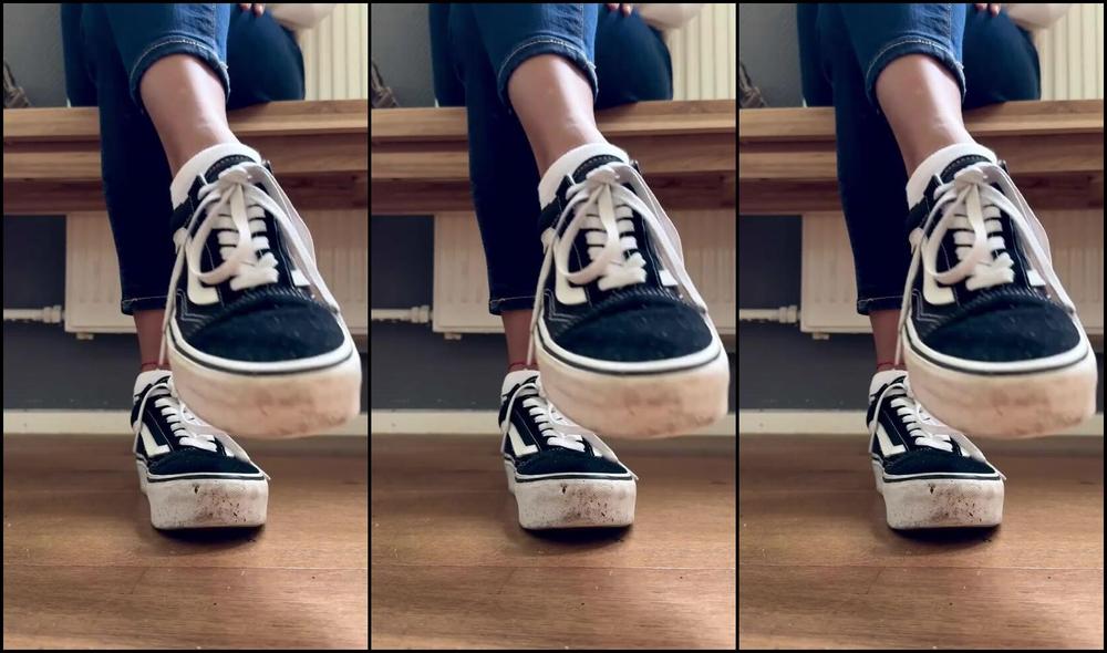 Isabela Stillsinning Nicknamed Stillsinning 06 05 2024 Onlyfans Video Do You Like My New Socks They Already Got Dirty