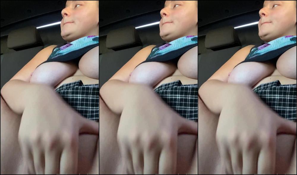 "Tiffanybabe01" car sex, masturbation, teens (18+), pussy play, car Sneaky Play In Sisters New Car manyvids